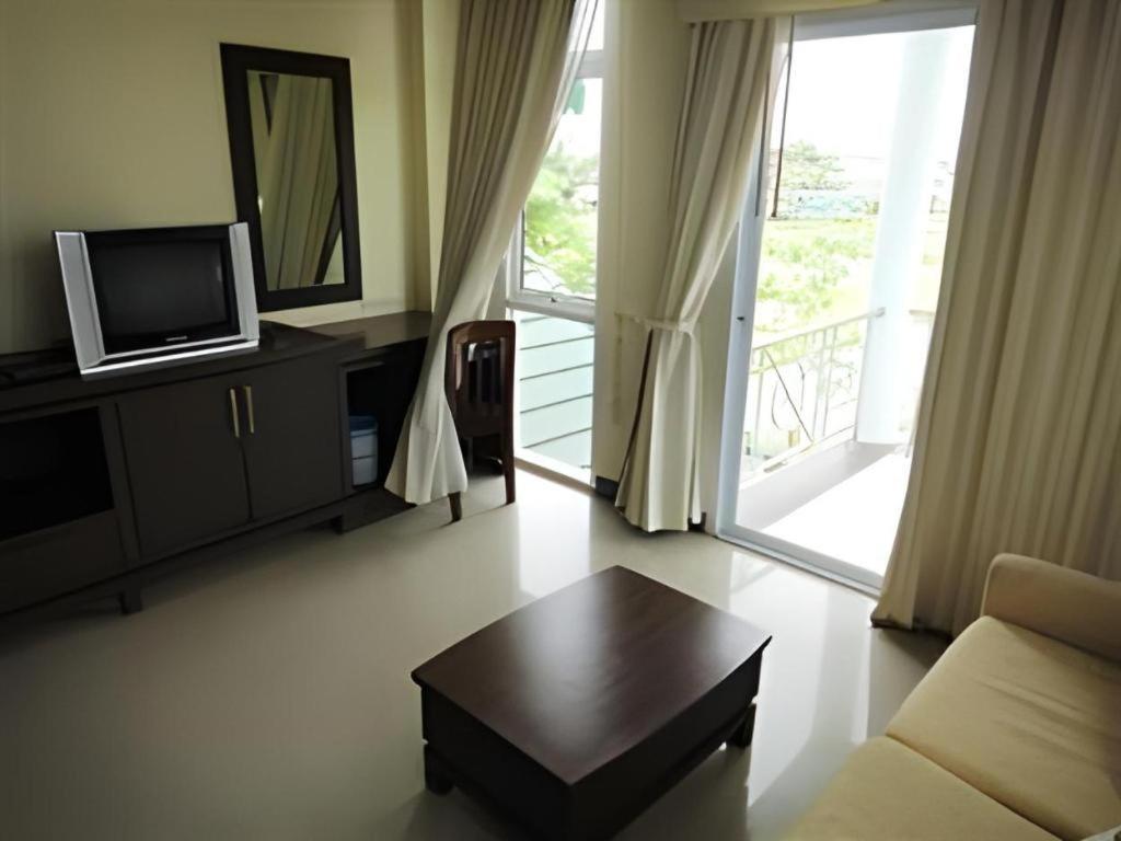 Kasem Garden Hotel Surin Ban Nong Tao Exterior foto