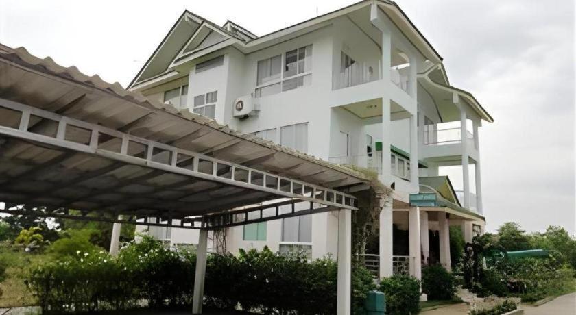 Kasem Garden Hotel Surin Ban Nong Tao Exterior foto